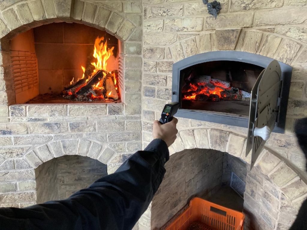 Kamnáři při práci